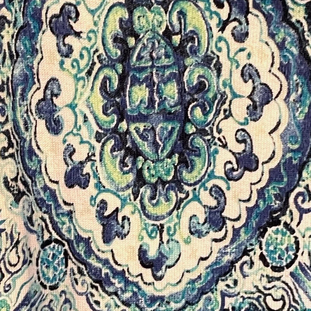 Talbots Medallion Print Lightweight Sweater XL Blue Green Roll Tab Sleeve Top